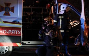 Новини України - РФ влучила у багатоповерхівку Броварів, є поранені