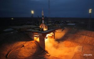 Новини світу - РФ втратила можливість запускати людей у ​​космос - ЗМІ