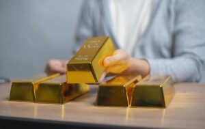 Новини бізнесу - Росія вперше почала розпродавати свій золотий запас