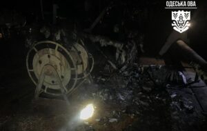 Новини України - Росіяни атакували портову інфраструктуру Одещини: виникла пожежа на судні