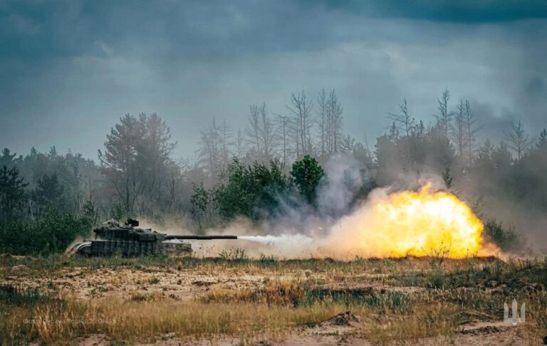 Росіяни атакують на 11 напрямках – Генштаб