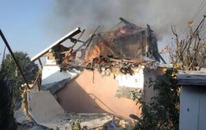 Новини України - Росіяни обстріляли Павлоград: пошкоджено автомобілі, є поранені