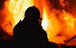 Новини України - У Дніпрі після атаки виникли пожежі