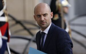 Новини світу - У Франції спрогнозували дату рішення ЄС щодо заморожених активів РФ