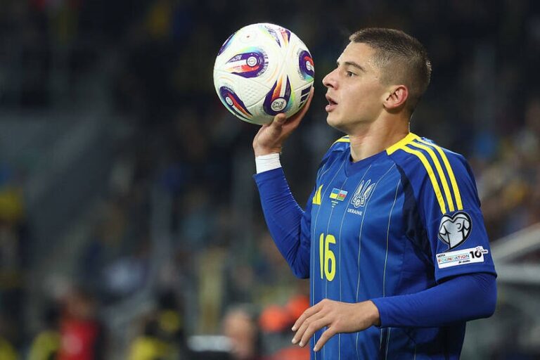 Віталій Миколенко висловився щодо готовності до майбутнього матчу у Франції