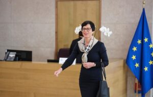 Новини України - ЄС має всі підстави відкрити переговорні кластери з Україною - єврокомісар