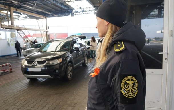 З початку року митники виявили порушень майже на 11 млрд