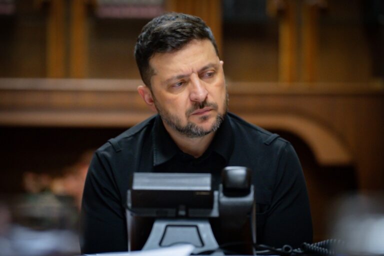 Зеленський обговорив із президентом Румунії оборонну допомогу Україні