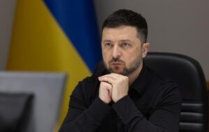 Новини України - Зеленський зустрінеться з фракцією Слуга народу