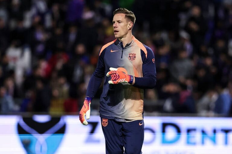 Астон Вілла націлилася на воротаря Барселони