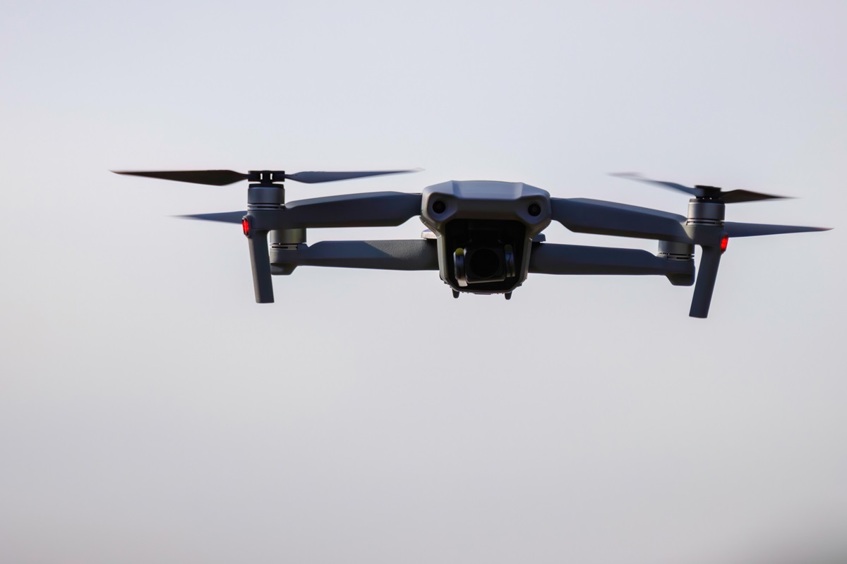 Біля аеропорту Вільнюса затримали двох операторів дронів