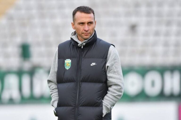 Карпати розсталися з Лупашком після ювілейної гри на тренерському містку