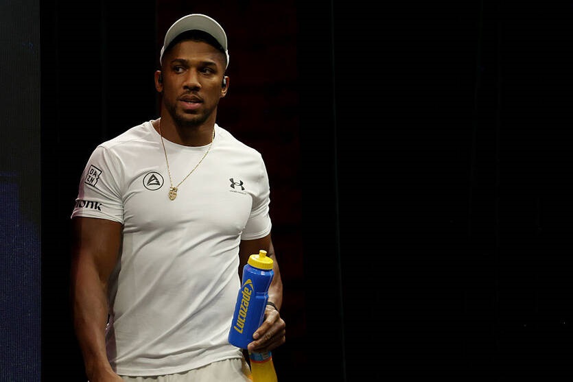 Команда Джошуа підсилилася тренером Берінчика