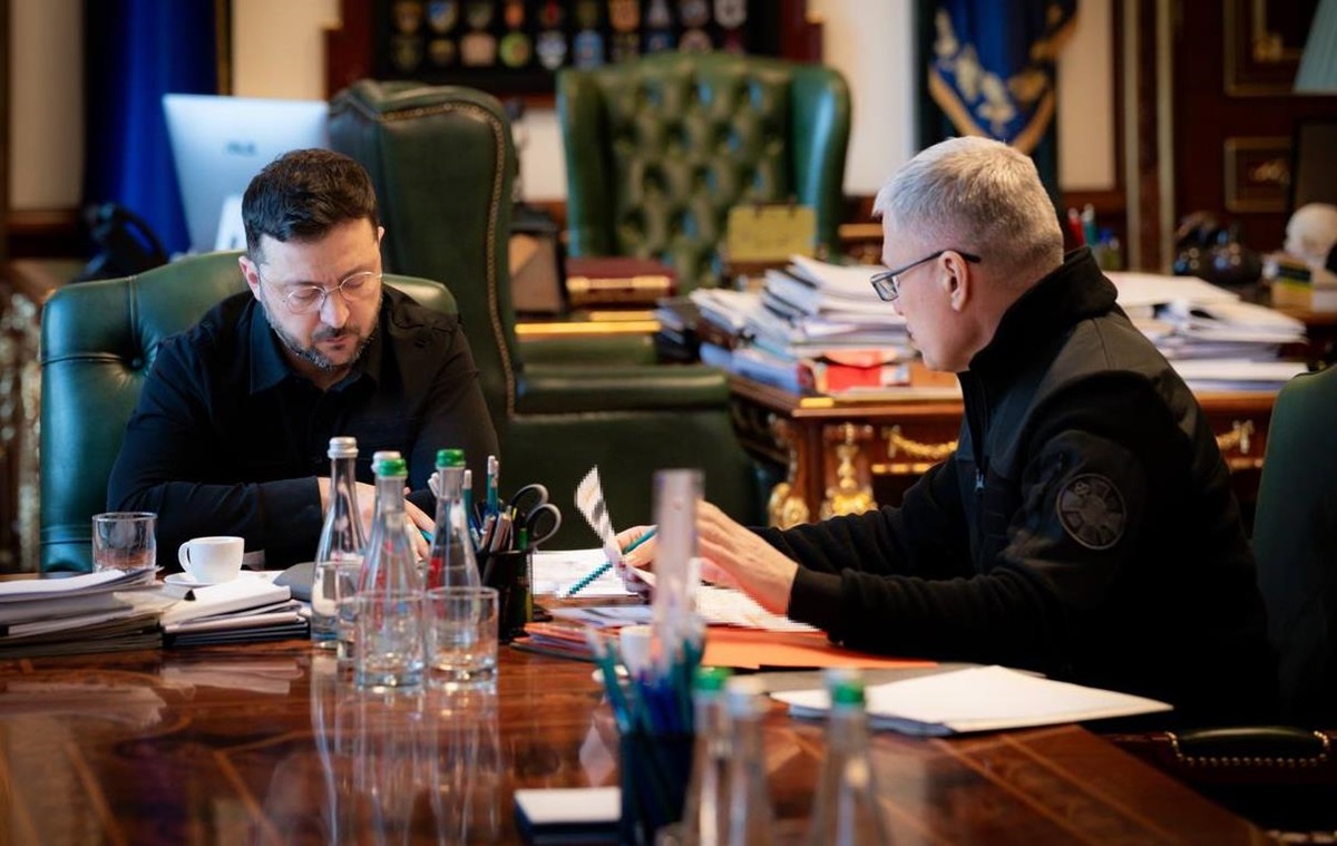 Орєшнік та обхід санкцій: Зеленський заслухав доповідь розвідки