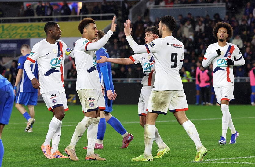 ПСЖ із Забарним легко впорався з аутсайдером у Кубку Франції