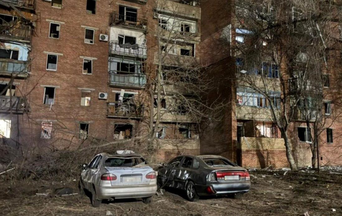РФ атакувала Слов’янськ: пошкоджено сім багатоповерхівок