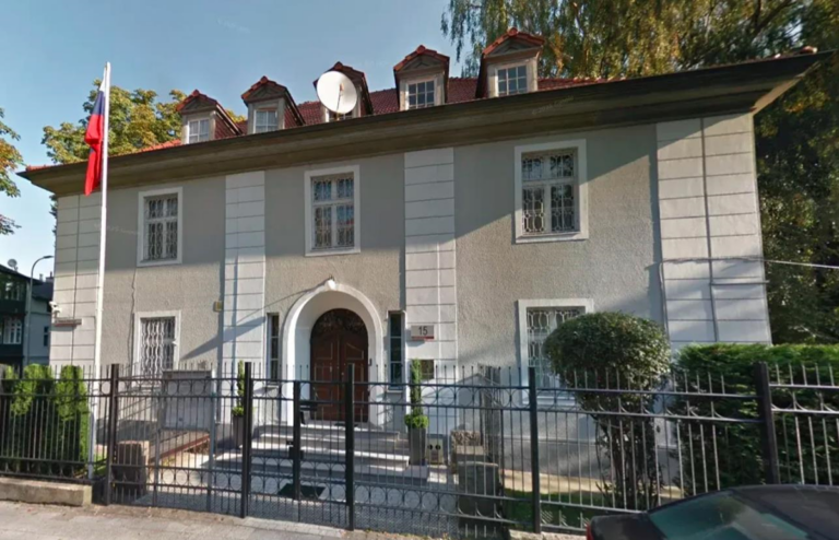 Росія відмовилась звільнити будівлю консульства у Гданську
