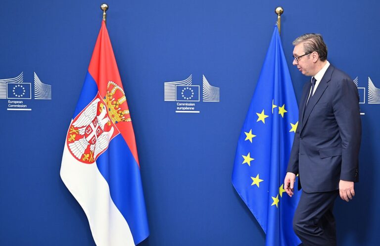 Сербія домовилася про постачання газу з Росії