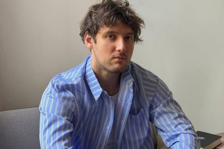 Син Дмитра Коляденка розповів, чому має бронювання від мобілізації