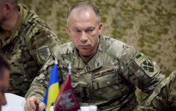 Сирський повідомив, скільки росіян перебуває на лінії фронту