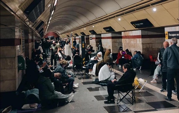 У Києві чутно вибухи: РФ масовано атакує ракетами