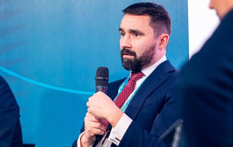 У Метінвесті закликали державу стати арбітром між Укрзалізницею і бізнесом