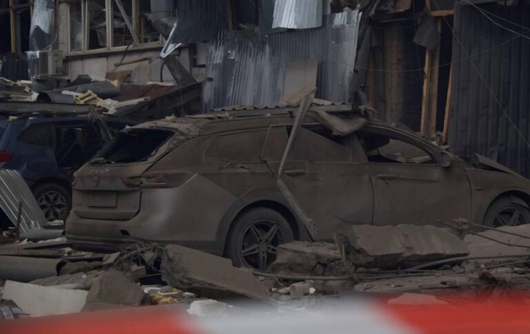 Удар по Дніпру: троє загиблих, вісім поранених