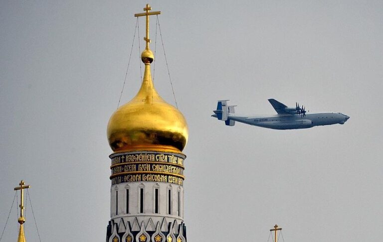 В Росії заявили про загибель екіпажу Ан-22