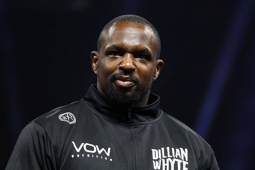 Вайт розповів, чому Усик не став захищати титул WBO