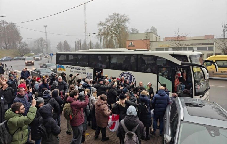 Всі звільнені білоруські політв’язні виїхали з України в Польщу та Литву