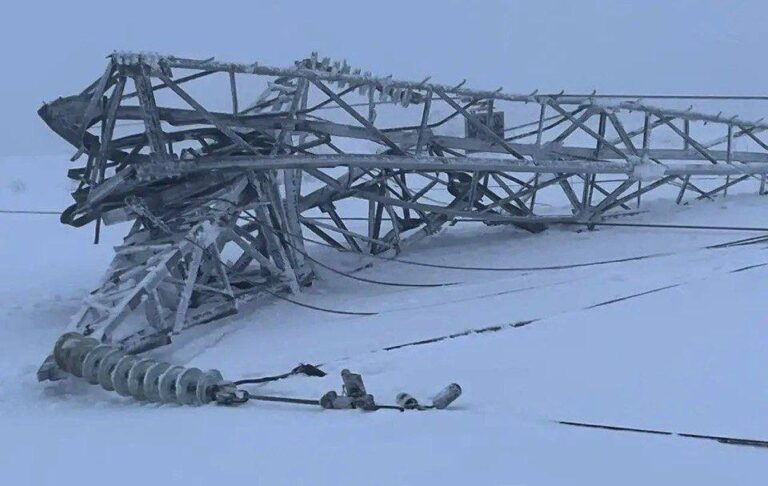 Головна база Північного флоту РФ залишилась без світла