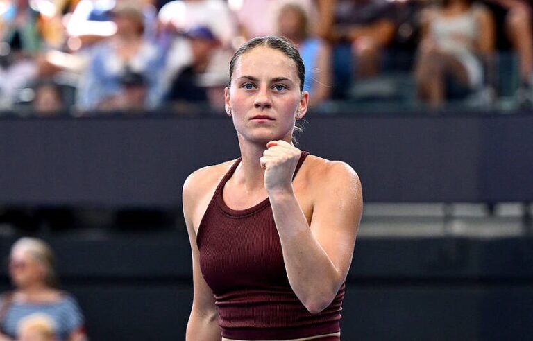 Костюк зіграє у фіналі WTA 500 у Брісбені