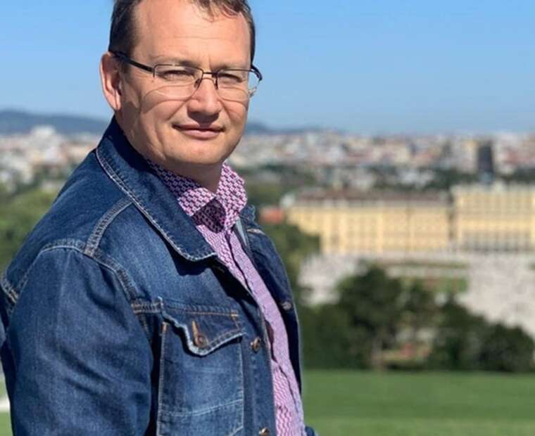 Криптосхеми члена НКРЕКП як Олександр Формагей через брата легалізує мільйони євро в Польщі та Канаді