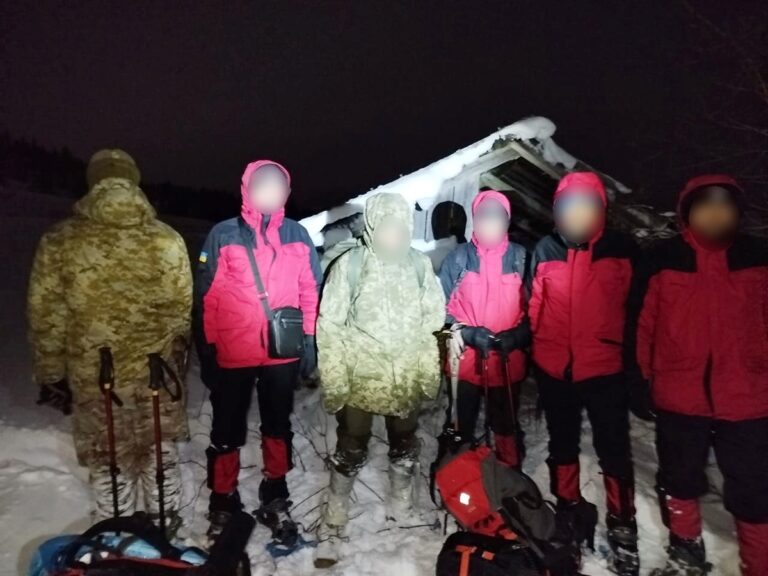 На кордоні з Румунією врятували ухилянта, який п&rsquo;ять діб блукав Карпатами