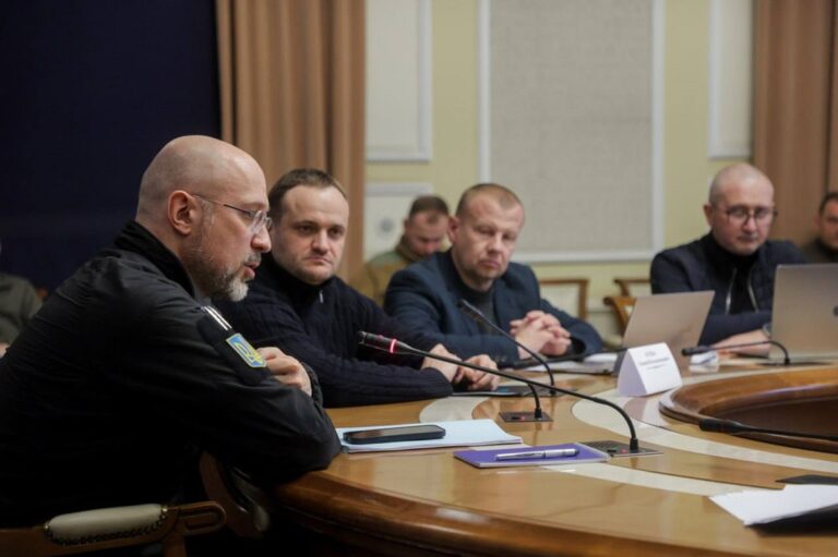 “Світло повернули”: Шмигаль назвав причину аварії