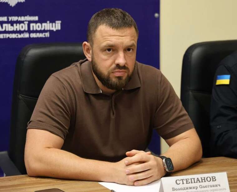 Тіньова вертикаль Степанова як донецький клан монополізував сервісні центри МВС Дніпропетровщини