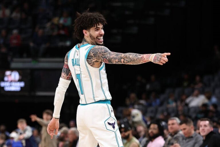 У гравця Шарлотт за 300 матчів тисячні успіхи