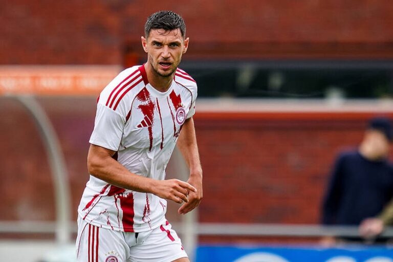 Українець не зіграє в ключовому матчі Олімпіакоса в ЛЧ