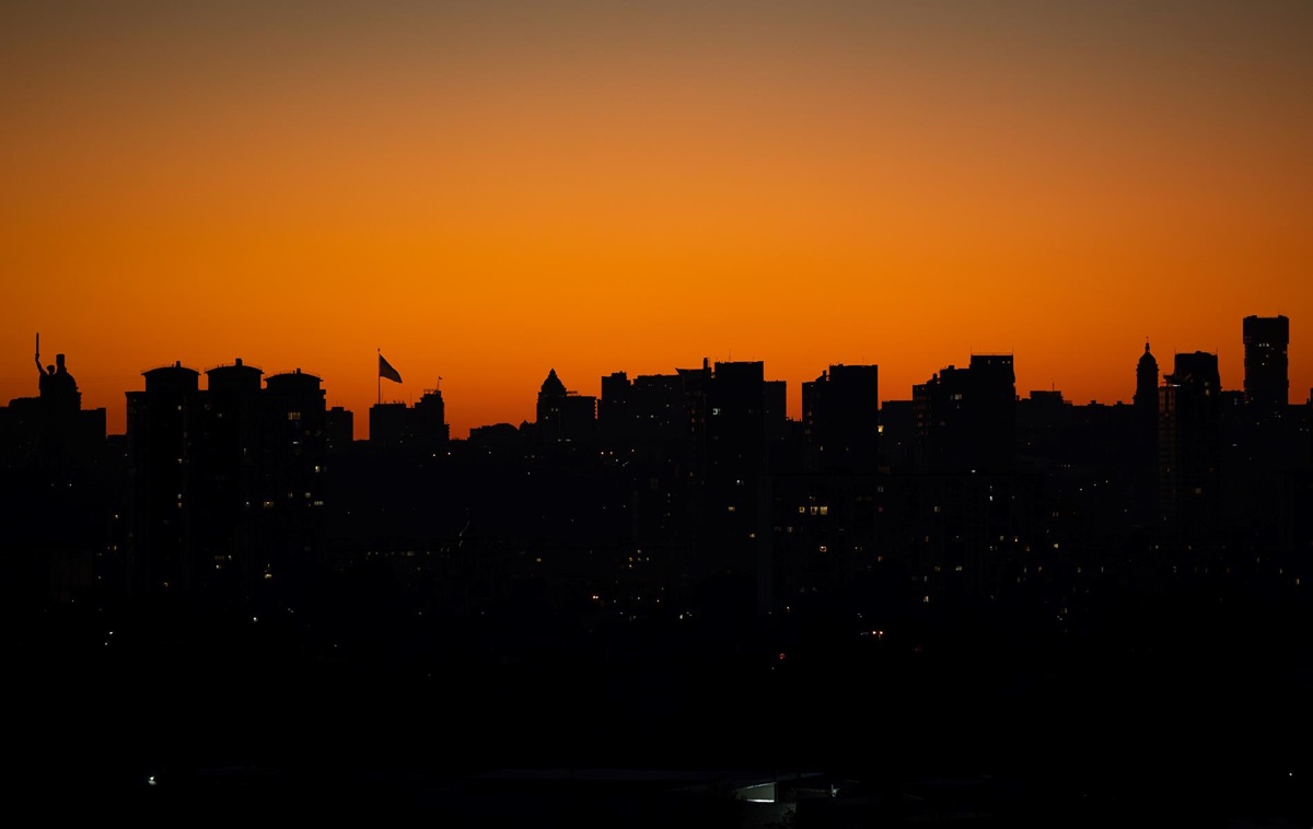 В Україні продовжили дію графіків відключень