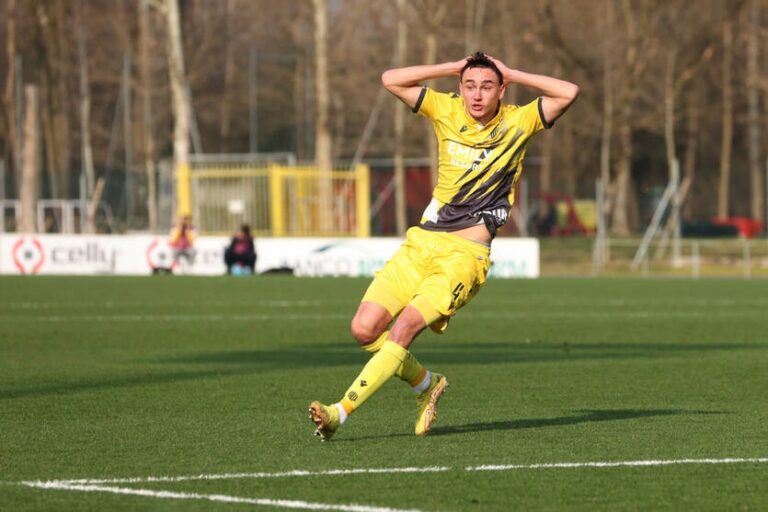 Вихованець Карпат перемістився в альма-матер з клубу Рух, який його прийняв