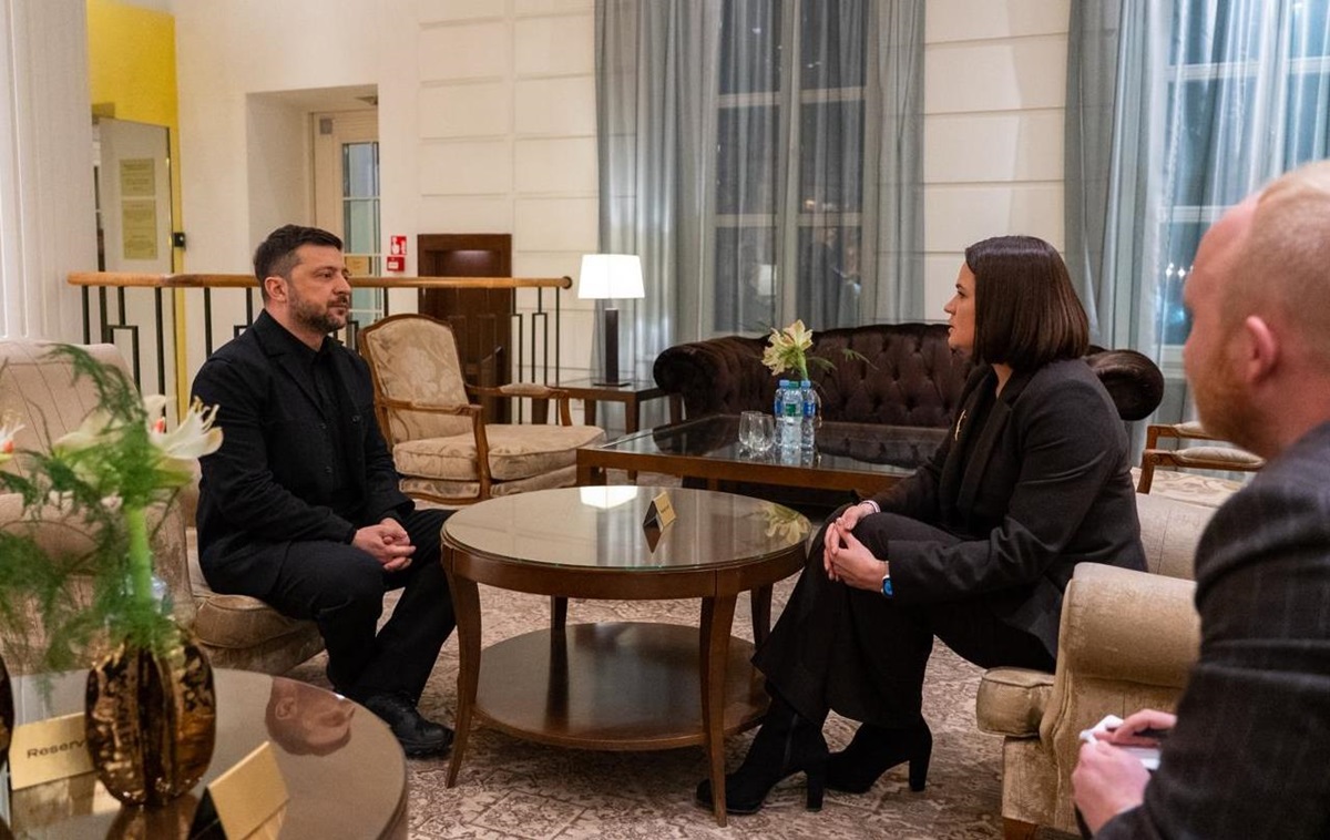 Зеленський запросив Тихановську у Київ