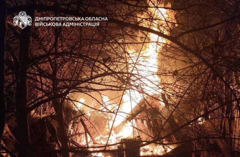 Атака на Дніпро: поранені діти, пошкоджені будинки