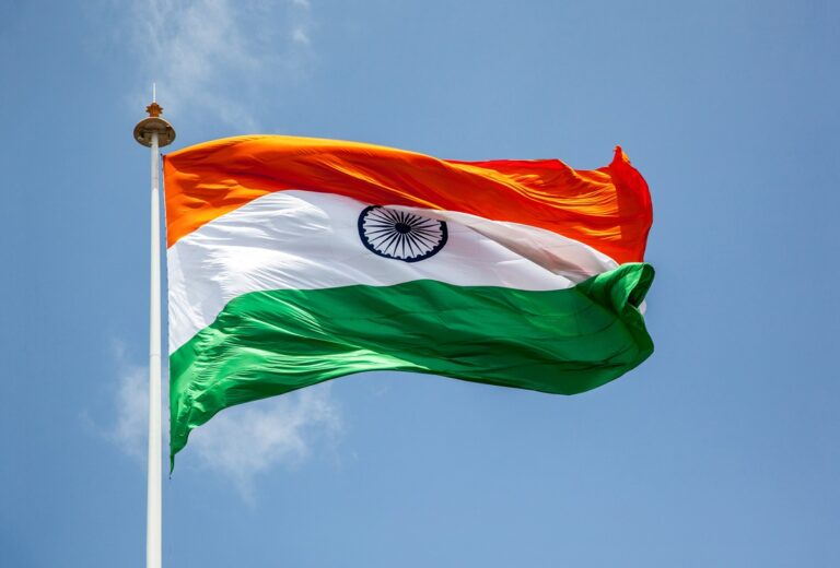 Індія погодилася закуповувати американську нафту