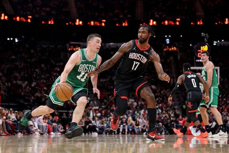 НБА: розгром від Бостона та перемога Сан-Антоніо