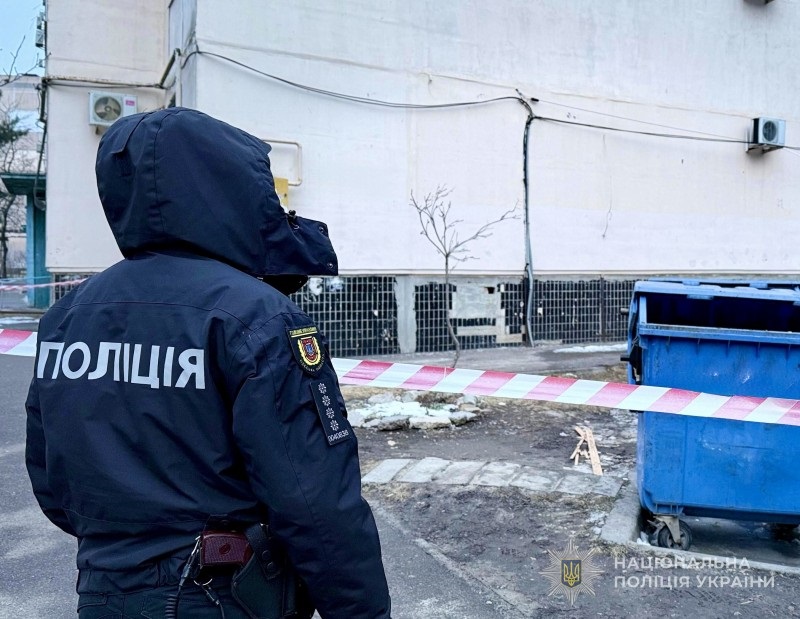 У сміттєвому контейнері в Одесі виявили плід дитини