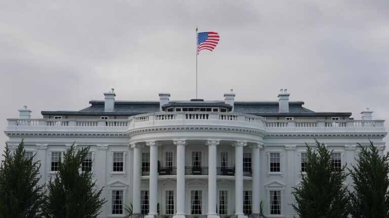Вашингтон розглядає зміну влади в Ірані – ЗМІ