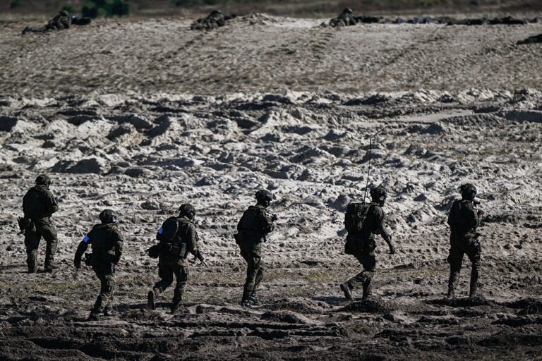 Європа готується до вторгнення РФ “протягом року” – ЗМІ