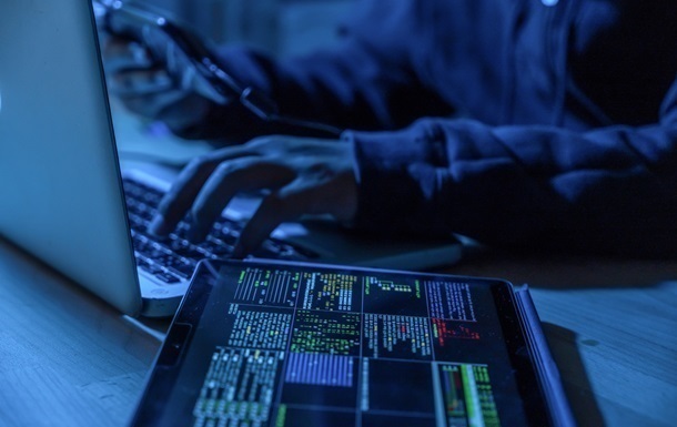 Пошту директора ФБР зламали іранські хакери, зливши дані за 10 років