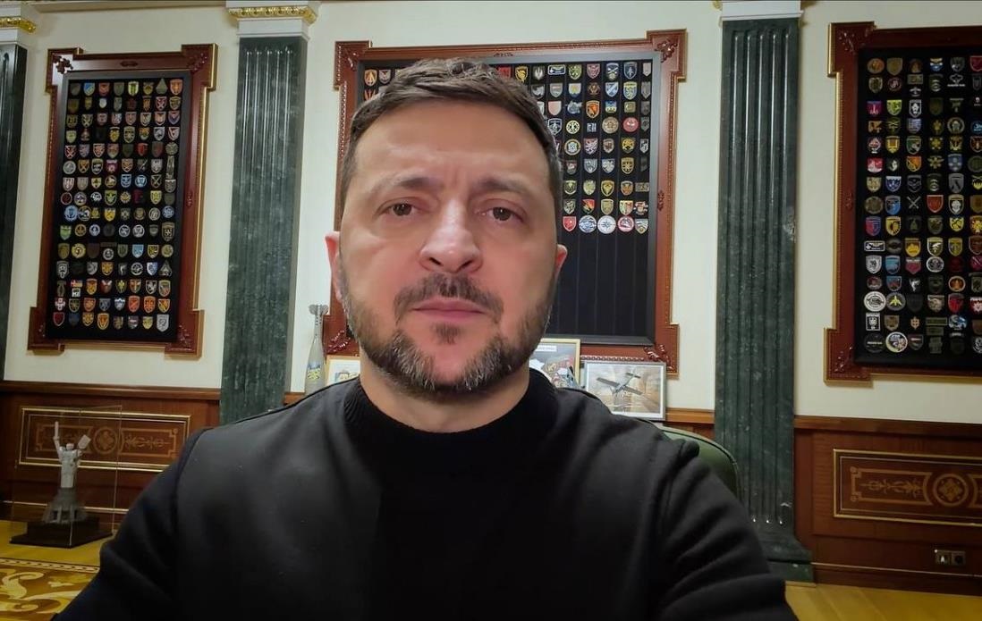 Тристоронні переговори відкладаються – Зеленський