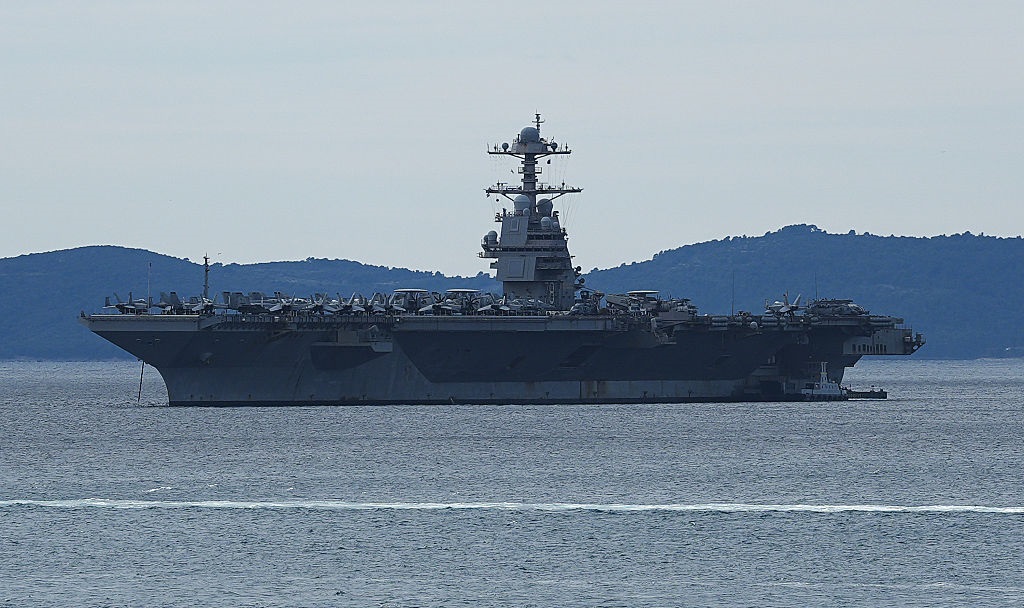 Найбільший авіаносець США залишає Близький Схід